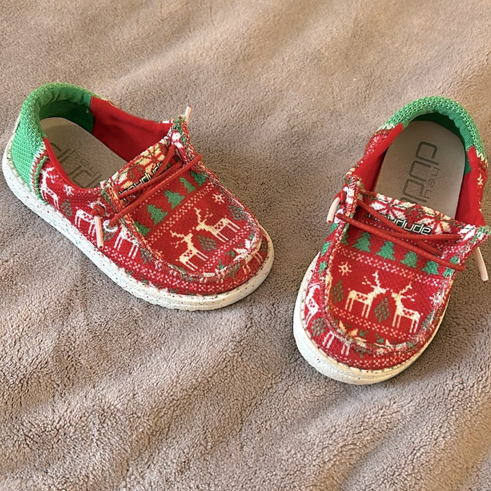 Toddler Christmas Hey Dude Shoes Size 8